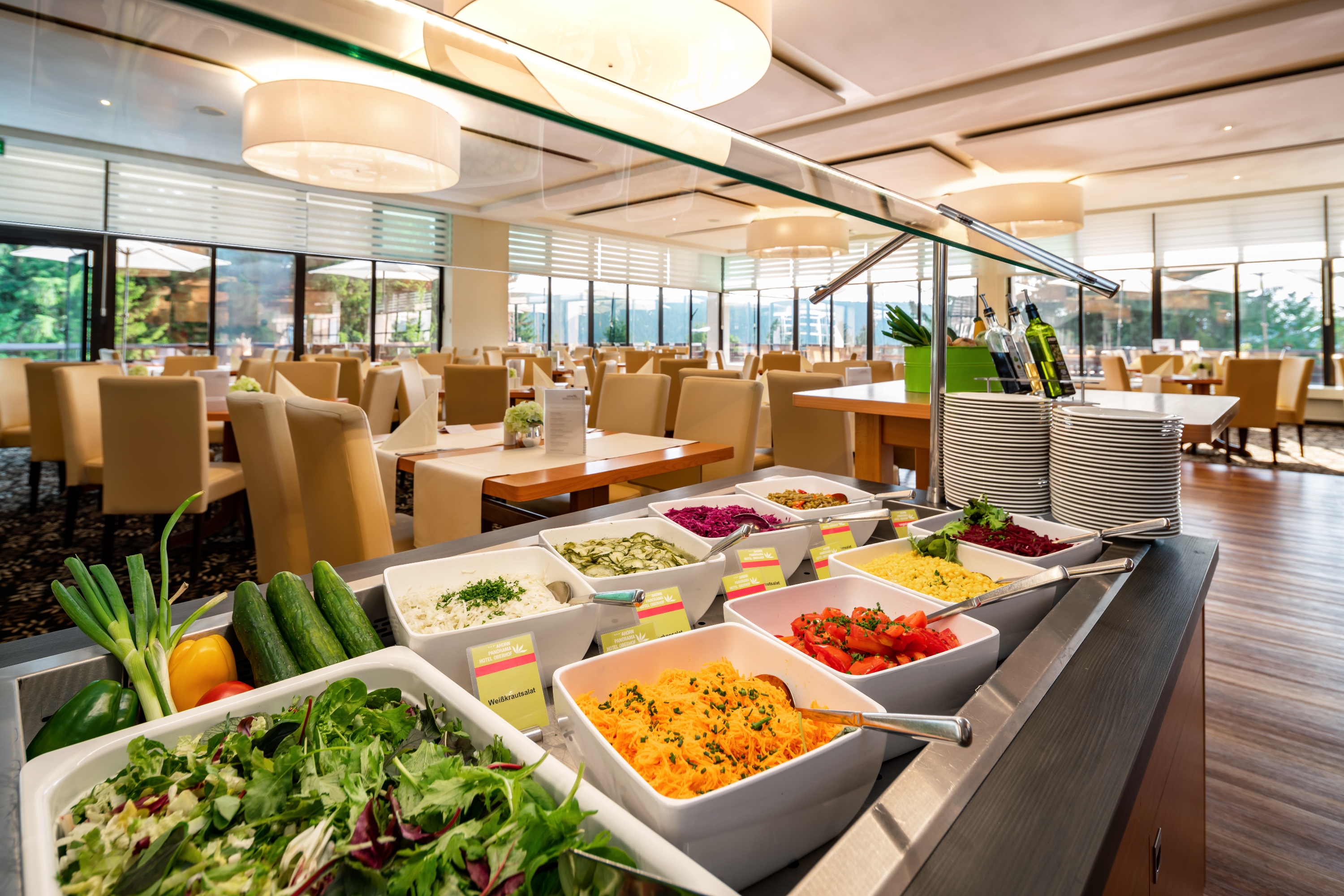 Salatbuffet, AHORN Panorama Hotel Oberhof.